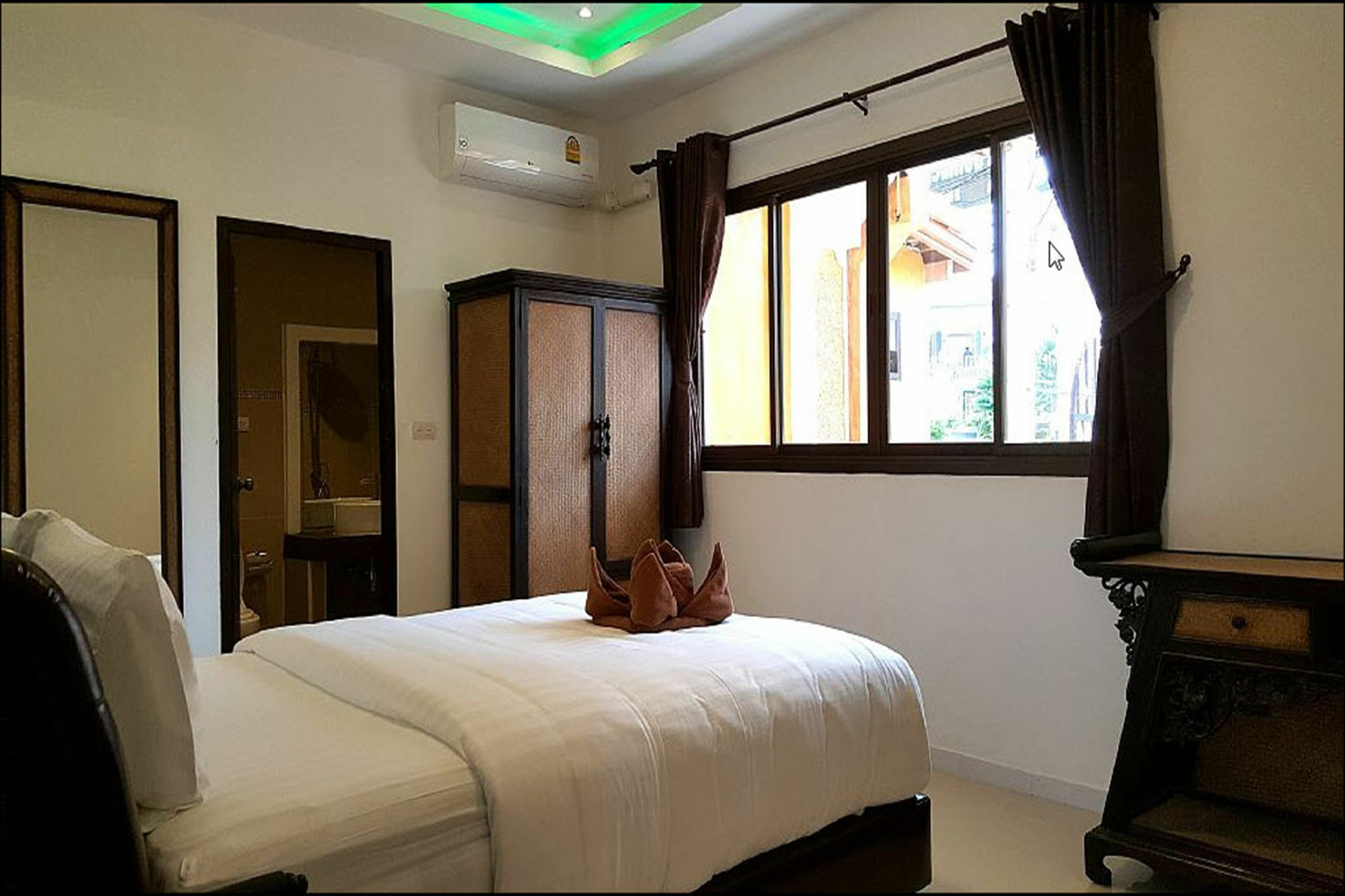 Hideland - The Luxury Tropical Villa Pattaya Exterior photo