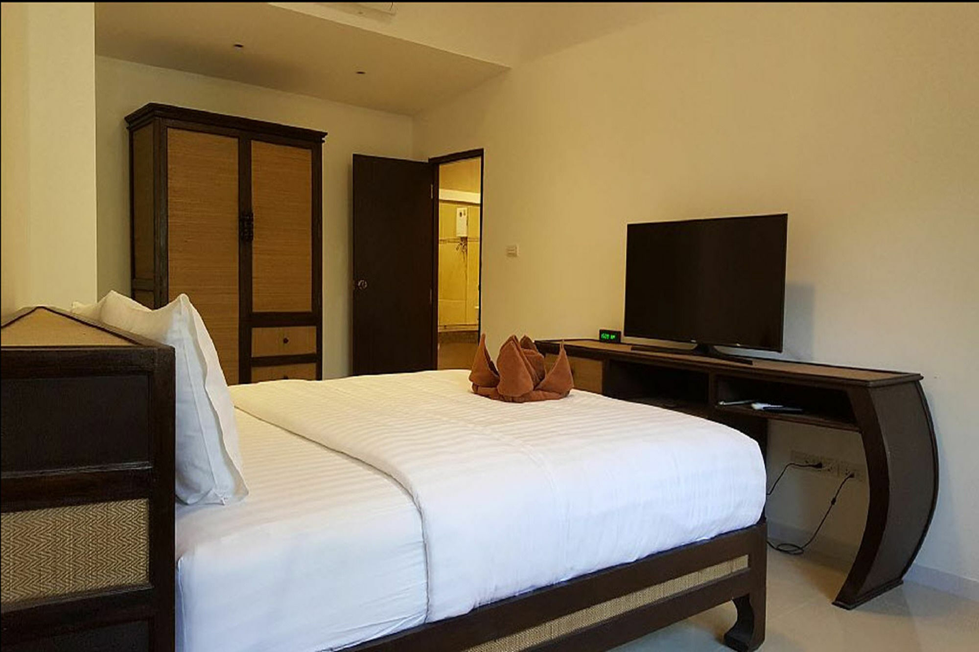 Hideland - The Luxury Tropical Villa Pattaya Exterior photo