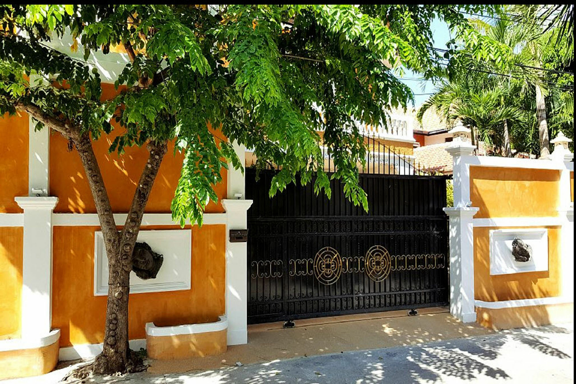 Hideland - The Luxury Tropical Villa Pattaya Exterior photo