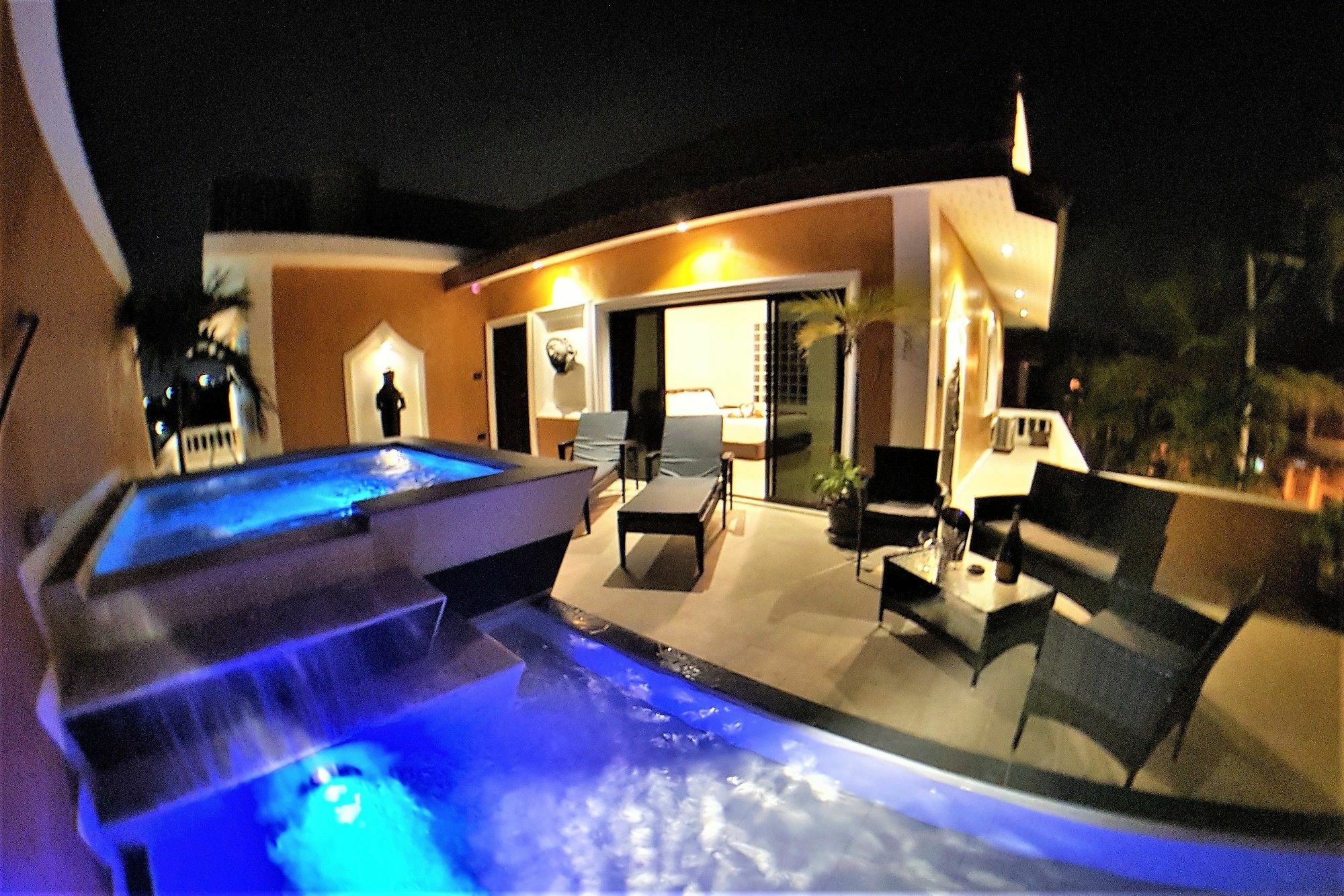 Hideland - The Luxury Tropical Villa Pattaya Exterior photo